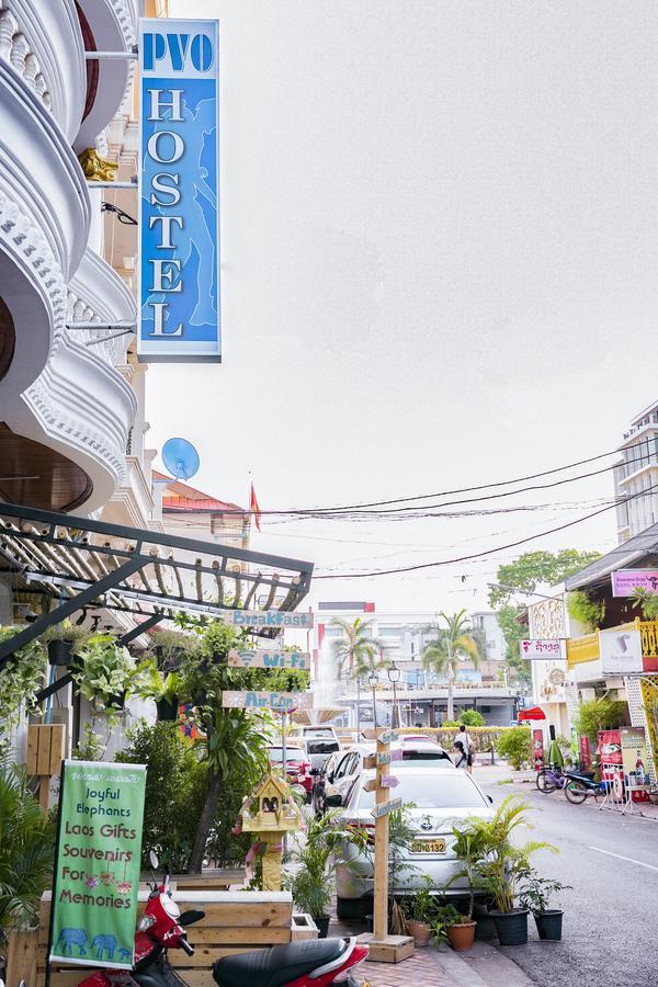 Pvo Hostel Vientiane Exterior foto